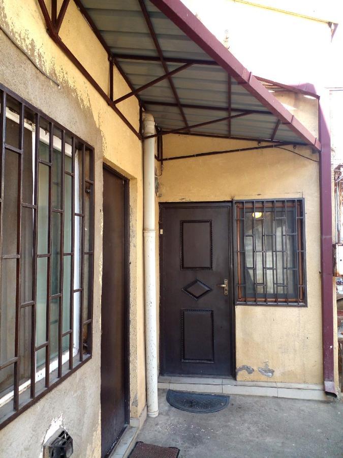 Blue Hostel - Check Message After Booking 트빌리시 외부 사진