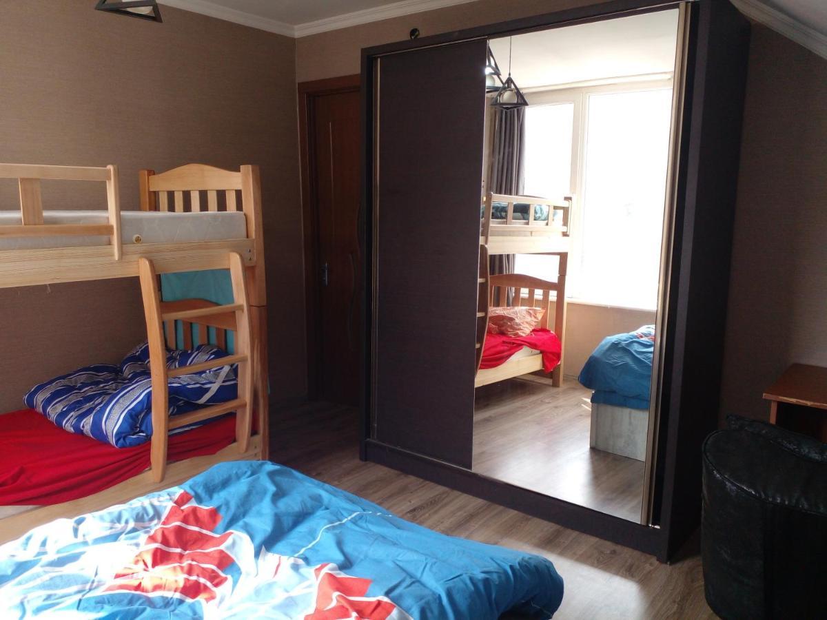 Blue Hostel - Check Message After Booking 트빌리시 외부 사진